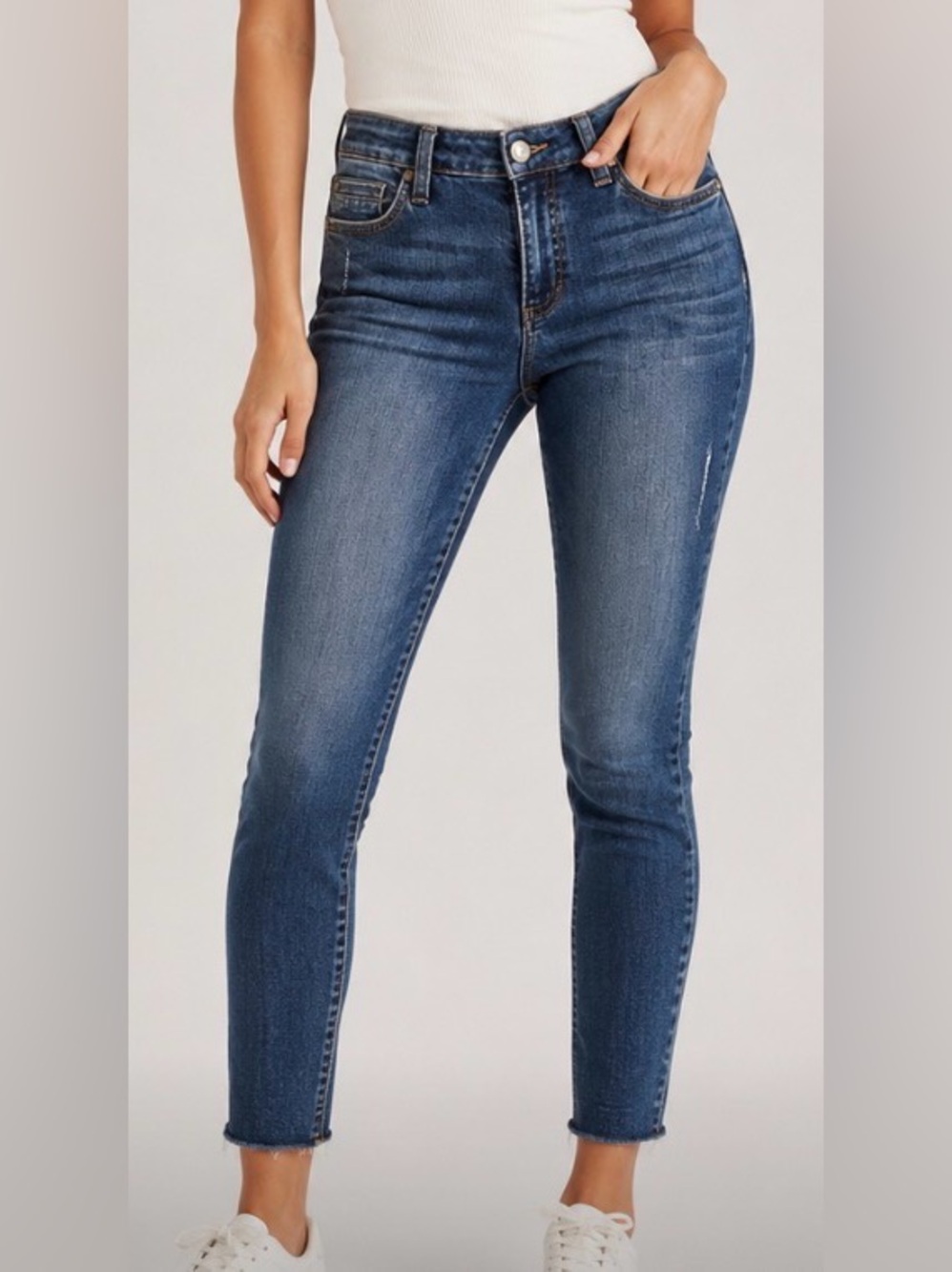 Kut from the Kloth Dark Wash Carli Ankle Skinny Jeans Raw Hem Size 6